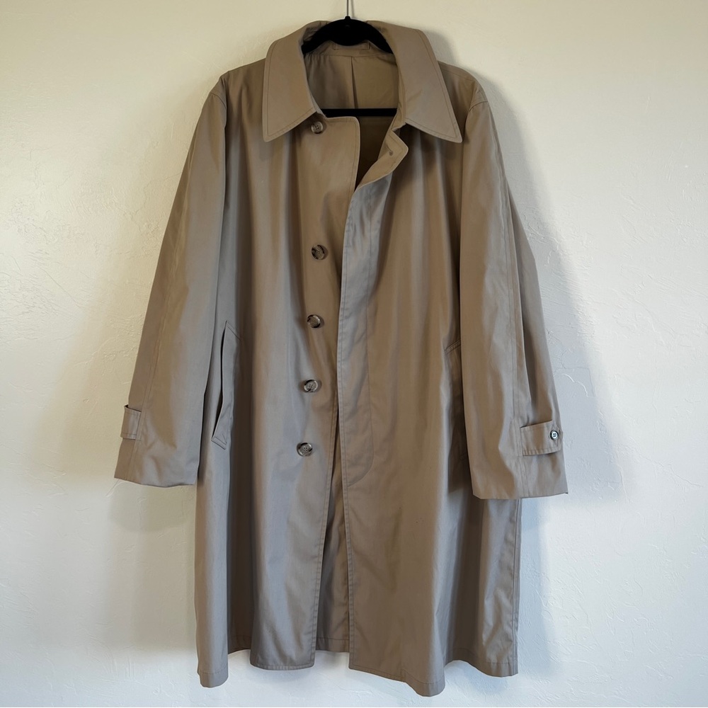 London Fog Men's Trench Coat Size 46